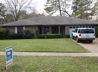 6232 N Windermere Dr, Shreveport, LA 71129