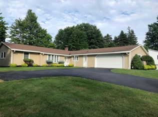 23 Deerpath Dr, New Hartford, NY 13413