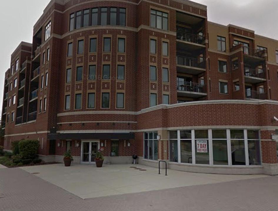 1st image of 225 Main St Suite 211