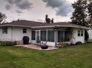210 Edgewood St, Botkins, OH 45306