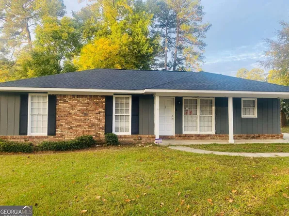 6725 Charter Oaks Cir, Columbus, GA 31909