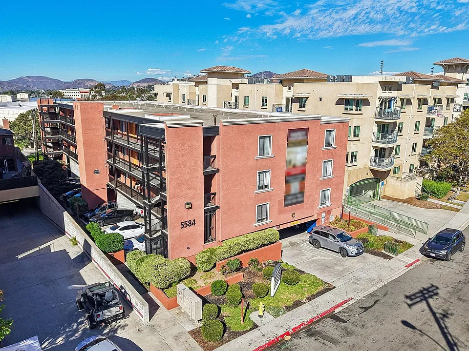 Hardy Avenue Apartments