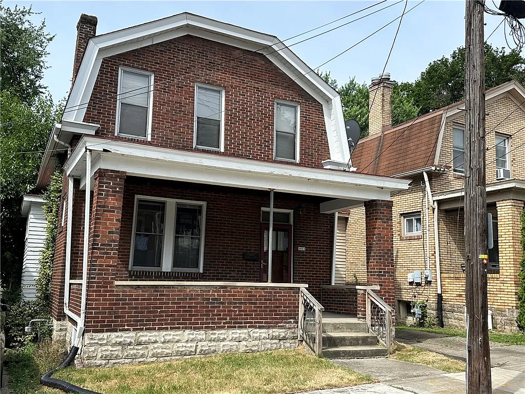 3028 Brentwood Ave photo 1