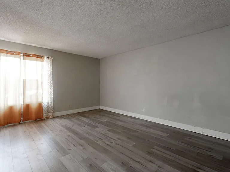 1501 Living Desert Dr #D — Photo 4