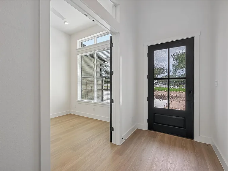 4908 Turquesa Dr — Photo 4