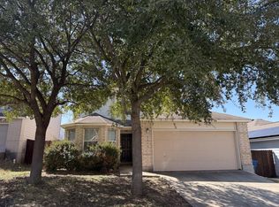 6111 Spotters Rdg, San Antonio, TX 78233