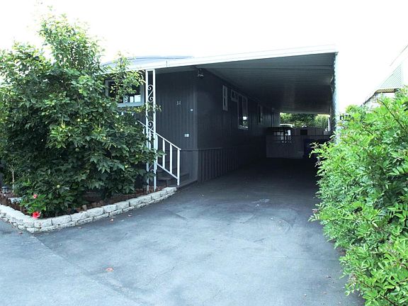 2nd image of 60 Wilson Way Space 31