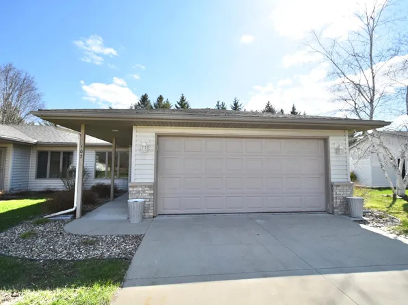 107 Lillie Ln SE, Pine Island, MN 55963