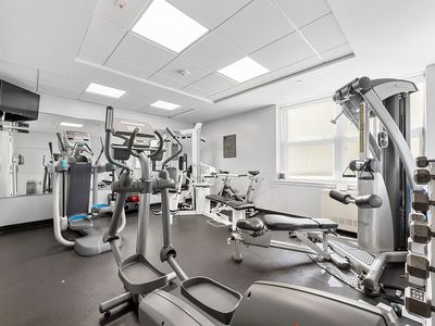 837 Washington Ave APT 3J, Bronx, NY, 10451