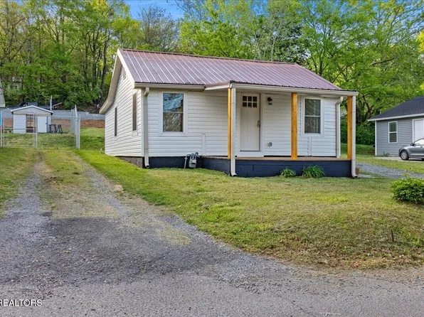 925 Lang St SE, Cleveland, TN 37311