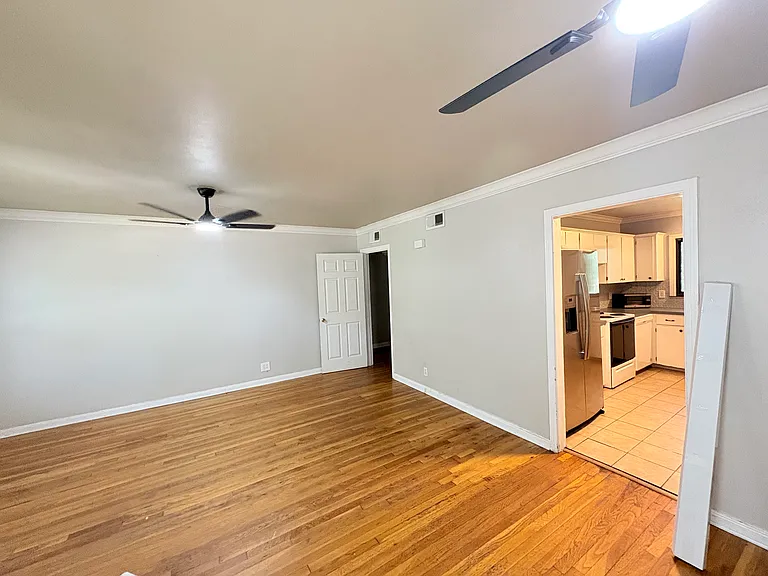 1604 S 39th St — Photo 3