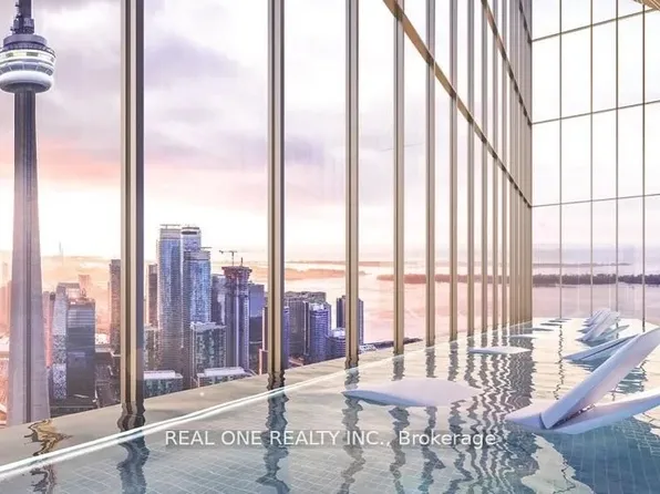 1 Concord Cityplace Way #2505, Toronto, ON M5V 0X3