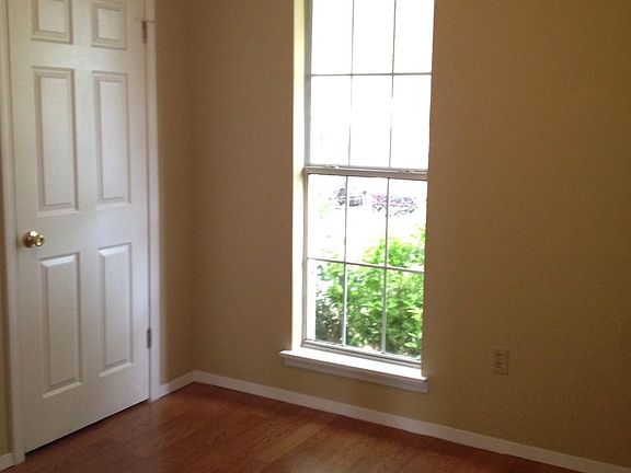 5th image of 3990 Ramblewood Dr