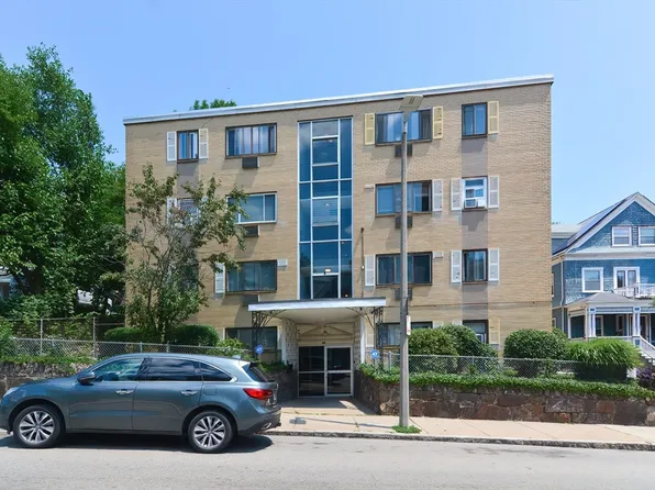 46 Adams St APT B4, Boston, MA 02122