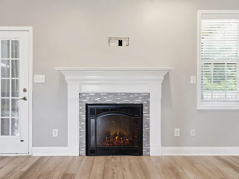 1541 Gallant Fox Ct — Photo 20