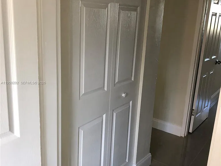 600 Layne Blvd #208 — Photo 7