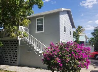 909 Upland Rd, West Palm Beach, FL 33401