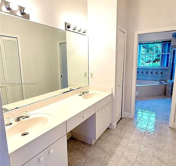 11504 SW 152nd Ct — Photo 17