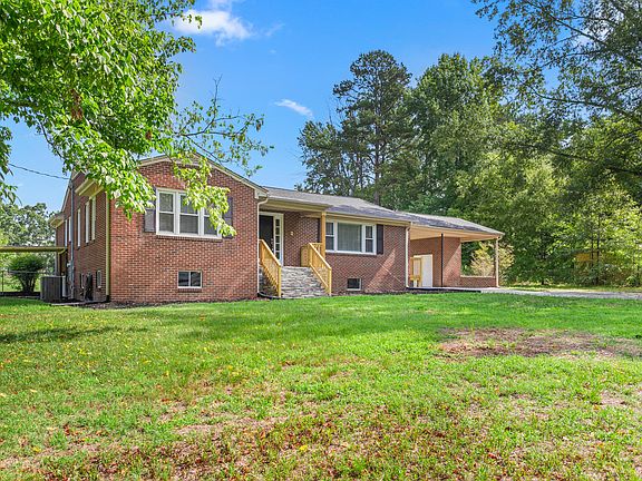 3rd image of 5819 Scarlet Oak Dr