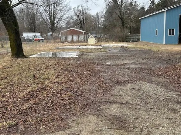 4150 S Lake Wilson Rd, Hillsdale, MI 49242