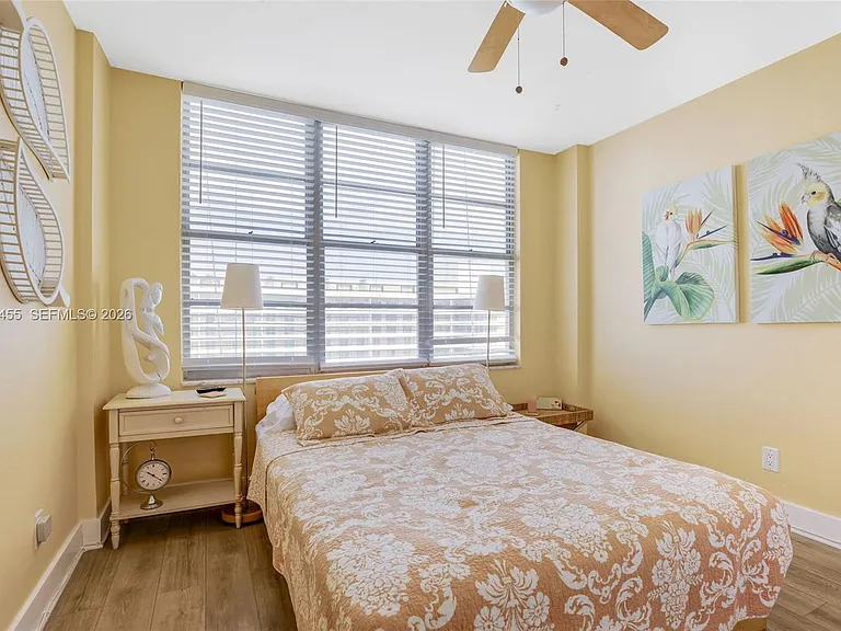 5600 Collins Ave #16B — Photo 19