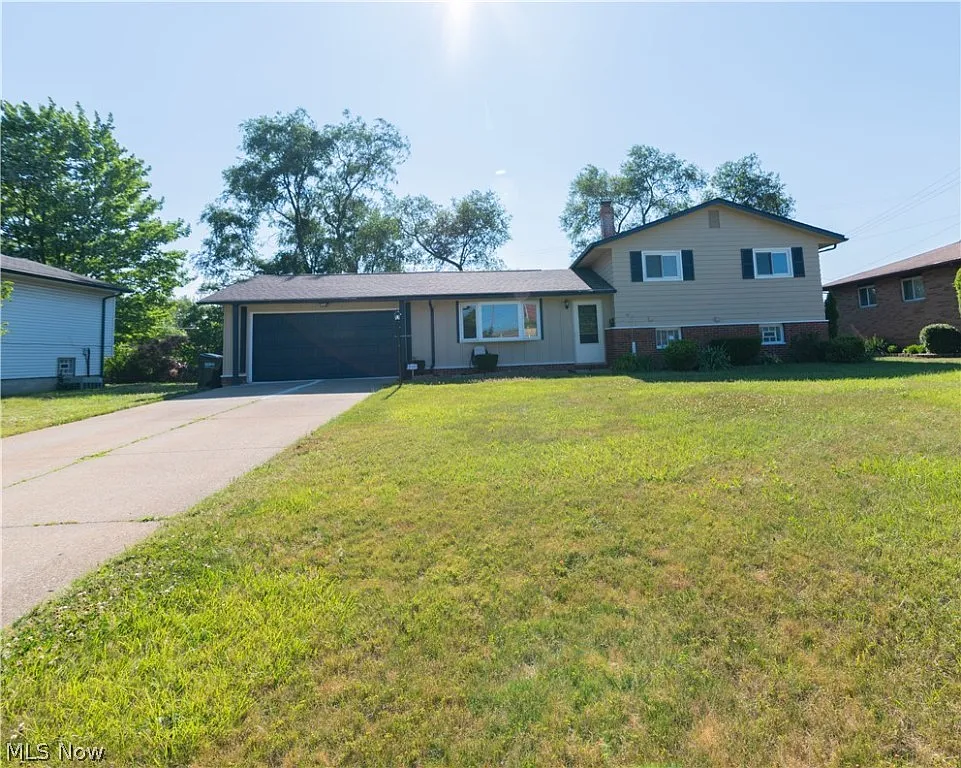 5528 Meadow Ln photo 1