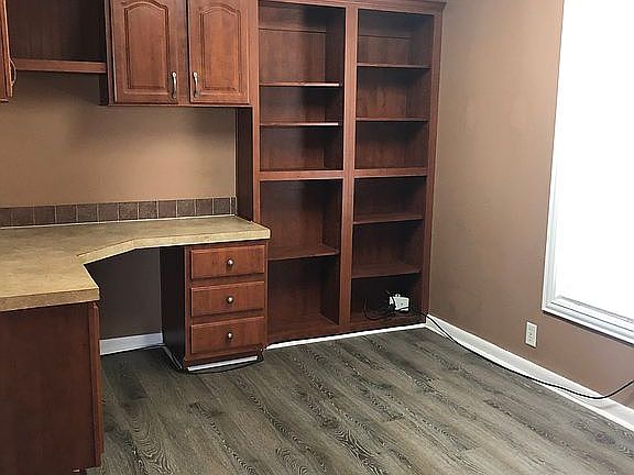 4th image of 8408 County Road 527