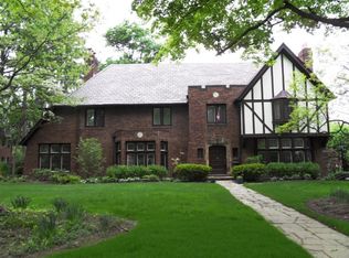 2914 Attleboro Rd, Shaker Heights, OH 44120