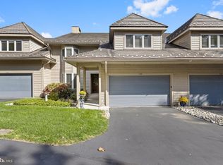 1120 Grandview Ter, Wayne, PA 19087