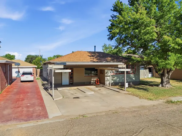 205 Jackson St, Hooker, OK 73945