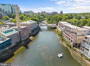 1880 Superfine Ln APT 10, Wilmington, DE 19802