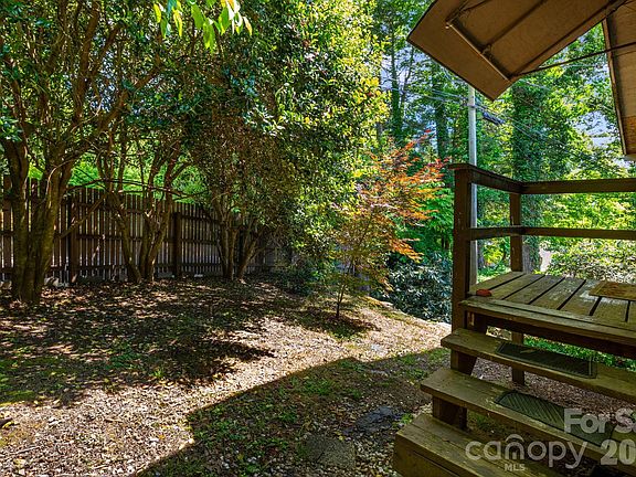 4th image of 121 Ohara Cir