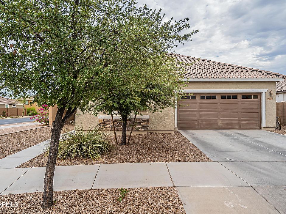1st image of 21112 E Creekside Dr