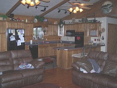 kitchen/living room