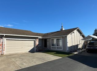 101 Lassen Pl, Petaluma, CA 94954
