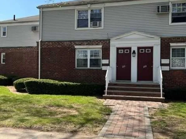 210 Grand Ave #A, Rutherford, NJ 07070