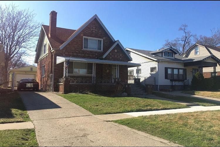 2nd image of 14521 Mark Twain St