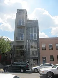 898 Metropolitan Avenue in East Williamsburg