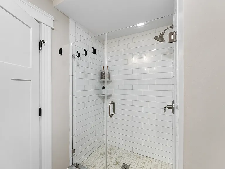 114 Moreland St #2 — Photo 10