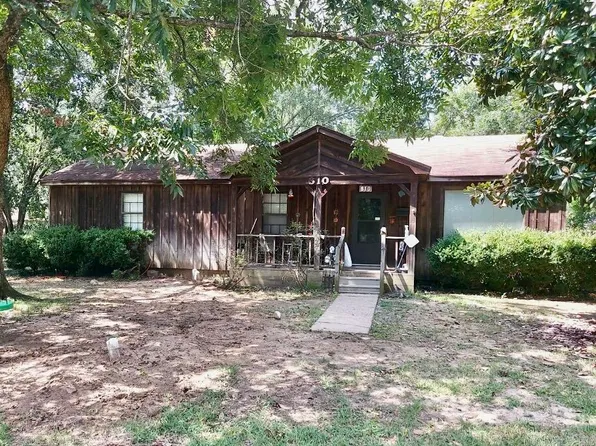 810 W 10th Ave, Crossett, AR 71635