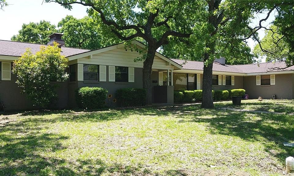 1st image of 609 NW 20th St
