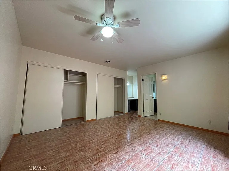 1349 Walnut Ave — Photo 12
