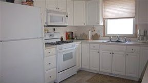 5th image of 113 72nd St #E