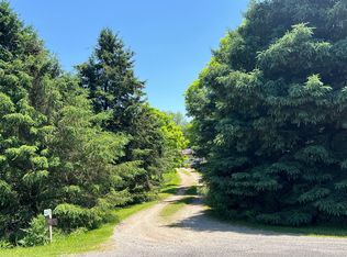 4670 Round Lake Rd, Laingsburg, MI 48848