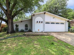 1513 Burmeister Rd, Fort Worth, TX 76134
