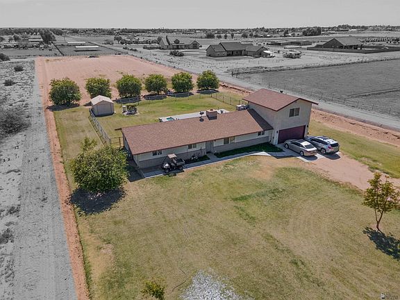 2nd image of 14502 S Avenue 5 E