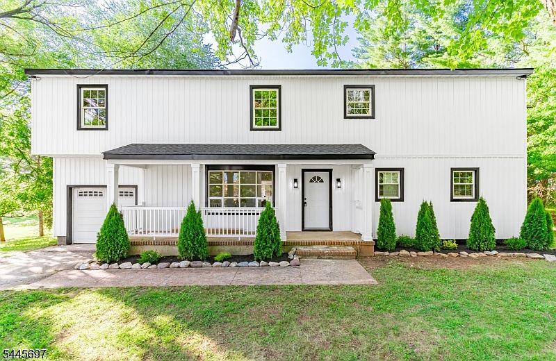 1st image of 1379 Blair Ct