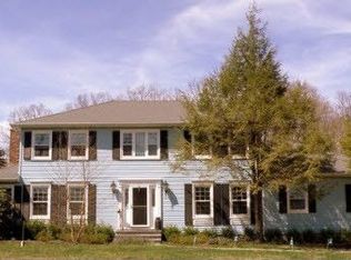 222 Smithtown Rd, Hackettstown, NJ 07840