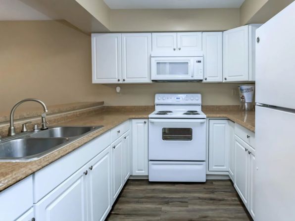 Whispering Oaks Apartments, 240 Whispering Oaks Ct, Orange City, FL 32763