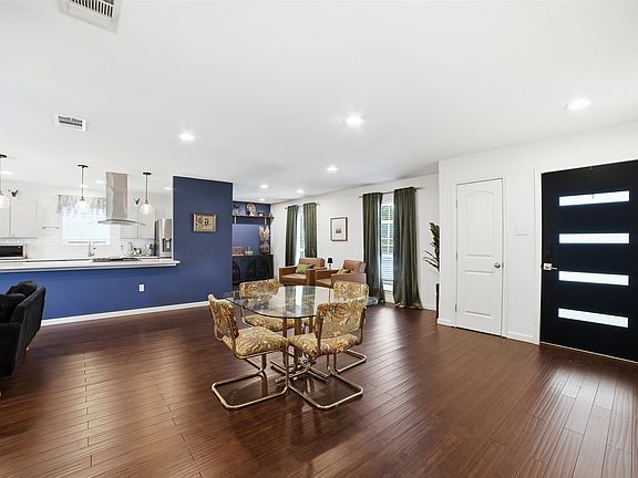 2nd image of 8142 Clear Springs Rd